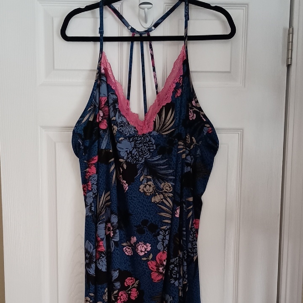 Secret Treasures Size 4X Floral Satin Lace Sleepwear (z100)